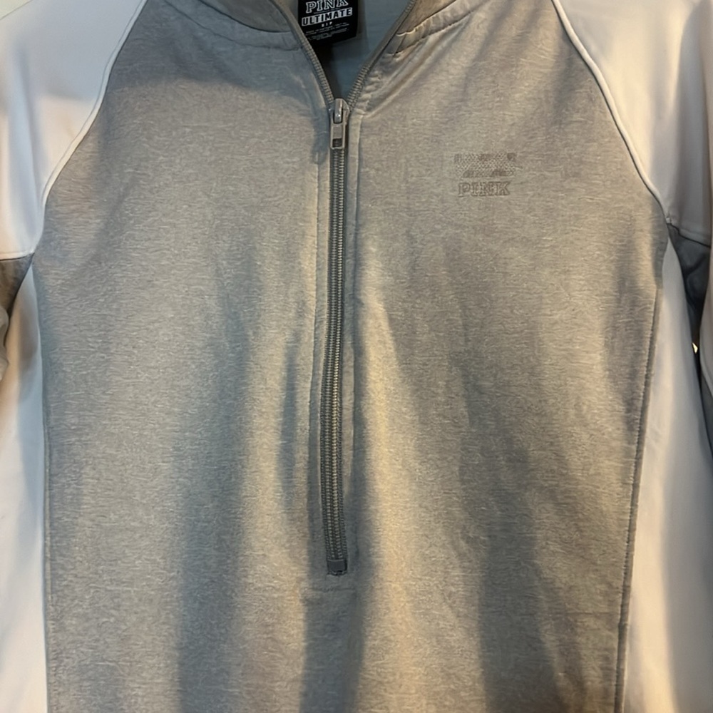 PINK Victoria's Secret Women's Gray and White Long Sleeve Top - Picture 6 of 6